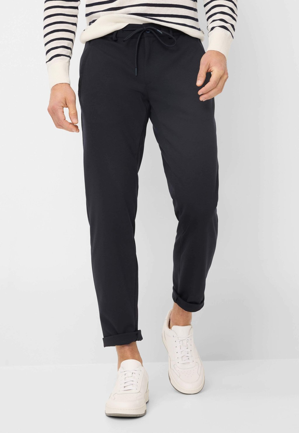 Чиносы STYLE PHIL BRAX, темно-синий
Чиносы STYLE PHIL BRAX, темно-синий