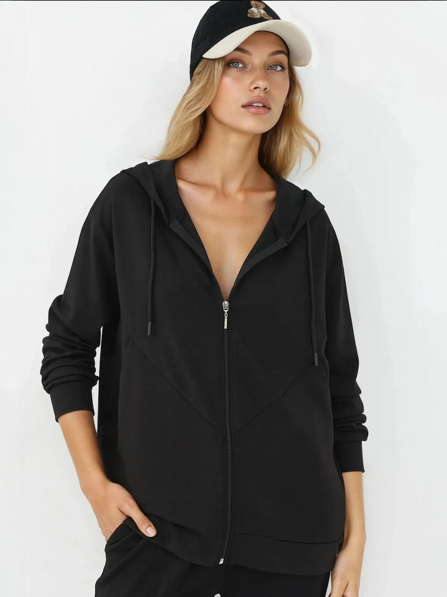 Толстовка с капюшоном на молнии Hiccup, черный
Толстовка с капюшоном на молнии Hiccup, черный