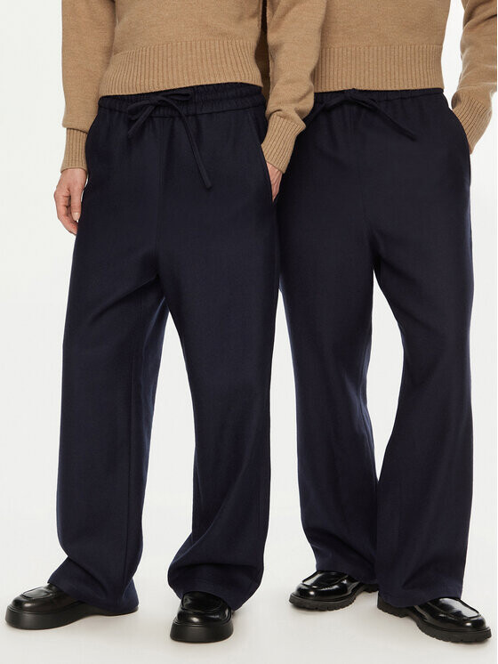 Спортивные брюки стандартного кроя Ami Paris, синий
Спортивные брюки стандартного кроя Ami Paris, синий