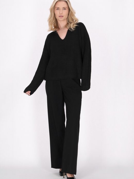 Свитер Usha, черный
Свитер Usha, черный