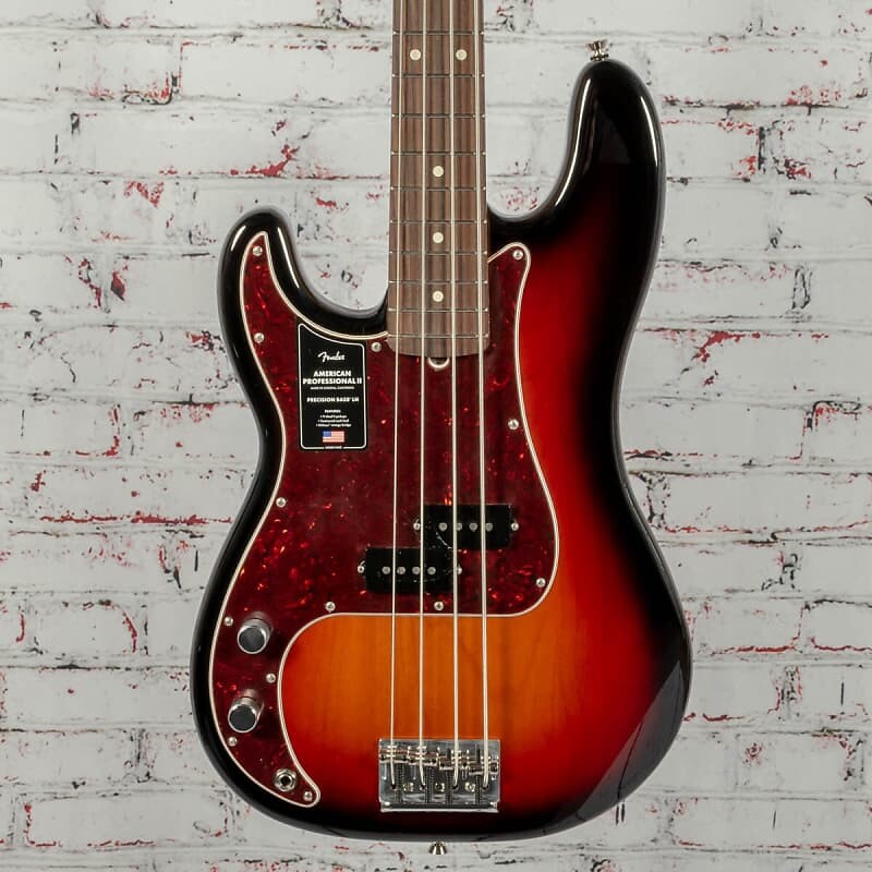Басс гитара Fender American Professional II Precision Bass Left-Handed 3-Color Sunburst
Басс гитара Fender American Professional II Precision Bass Left-Handed 3-Color Sunburst