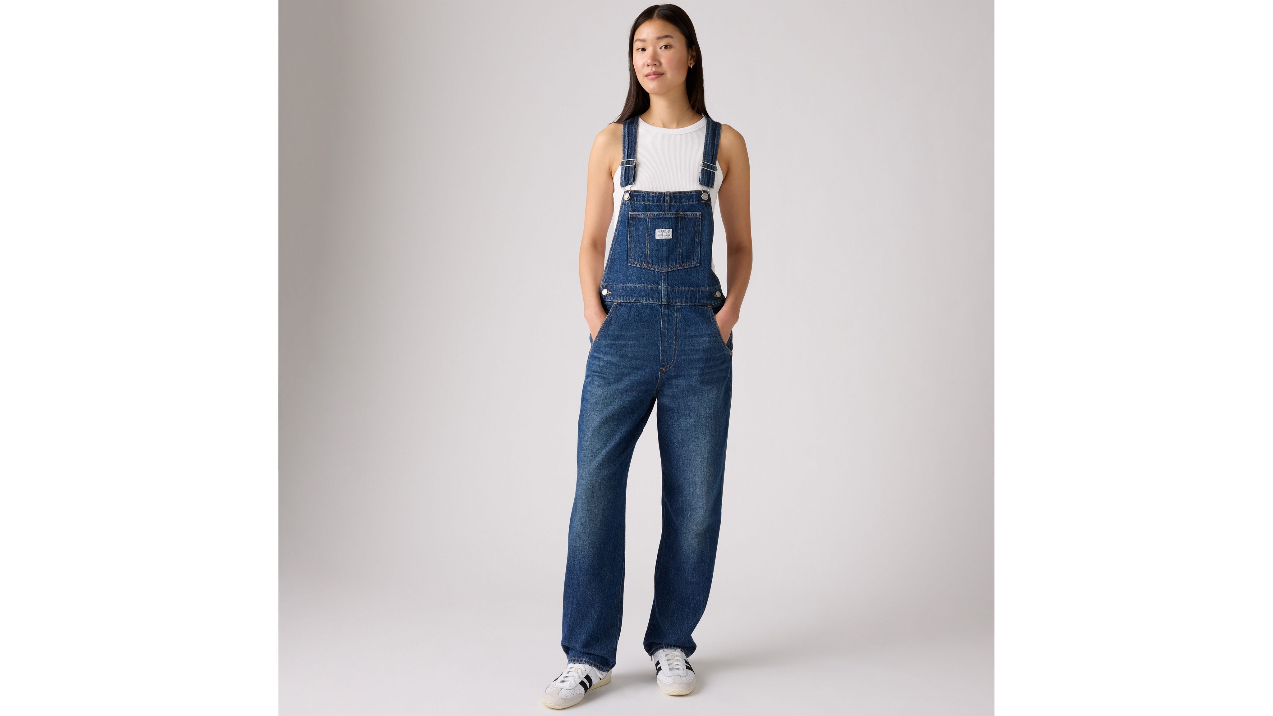 Винтажный джинсовый женский комбинезон Levi's, Propose To Me - Dark Wash
Винтажный джинсовый женский комбинезон Levi's, Propose To Me - Dark Wash