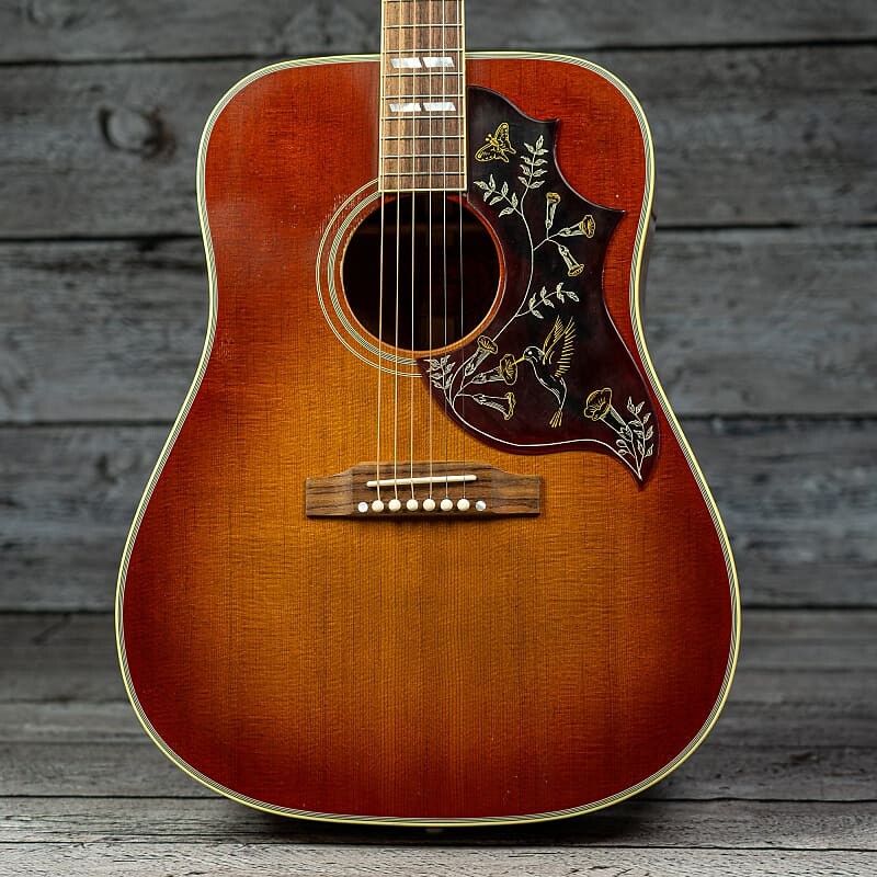 Акустическая гитара Gibson Custom Murphy Lab 1960 Hummingbird Light Aged - Heritage Cherry Sunburst
Акустическая гитара Gibson Custom Murphy Lab 1960 Hummingbird Light Aged - Heritage Cherry Sunburst