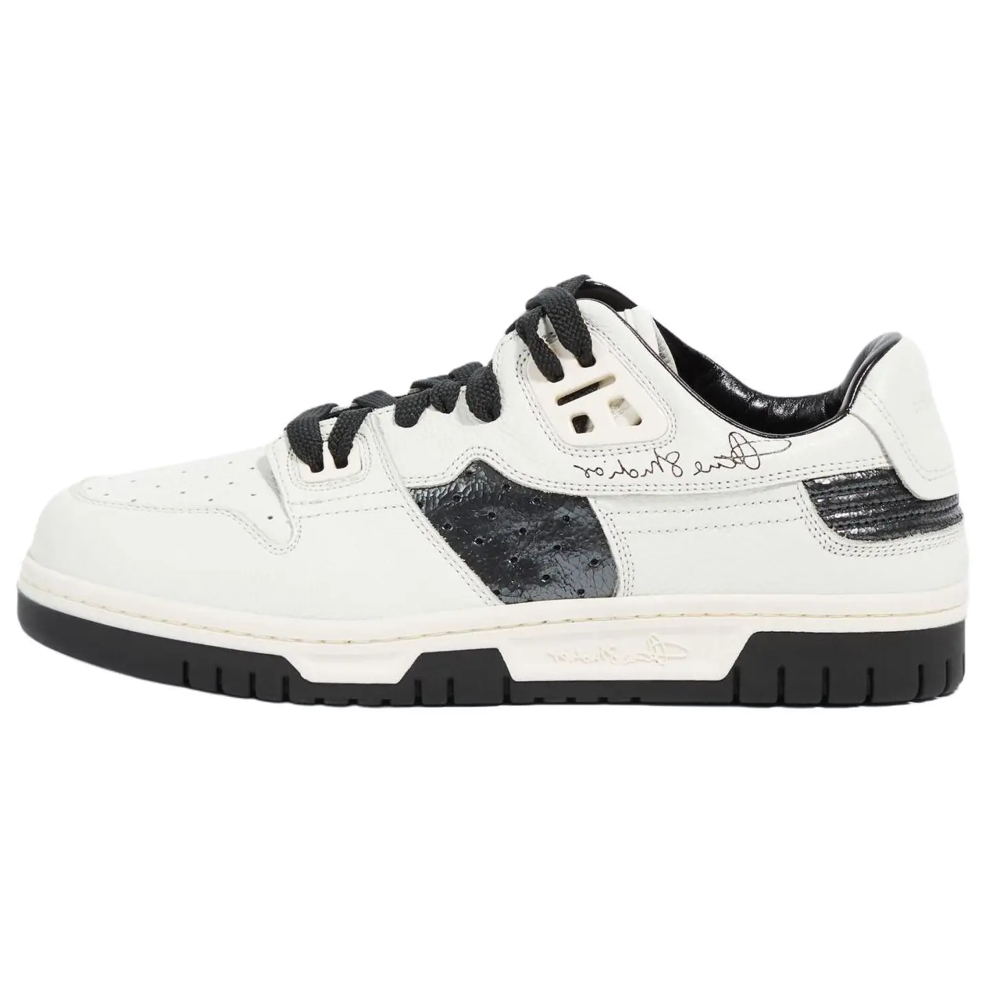 Кеды мужские, обувь для скейтбординга низкая белый/черный Acne Studios
Кеды мужские, обувь для скейтбординга низкая белый/черный Acne Studios