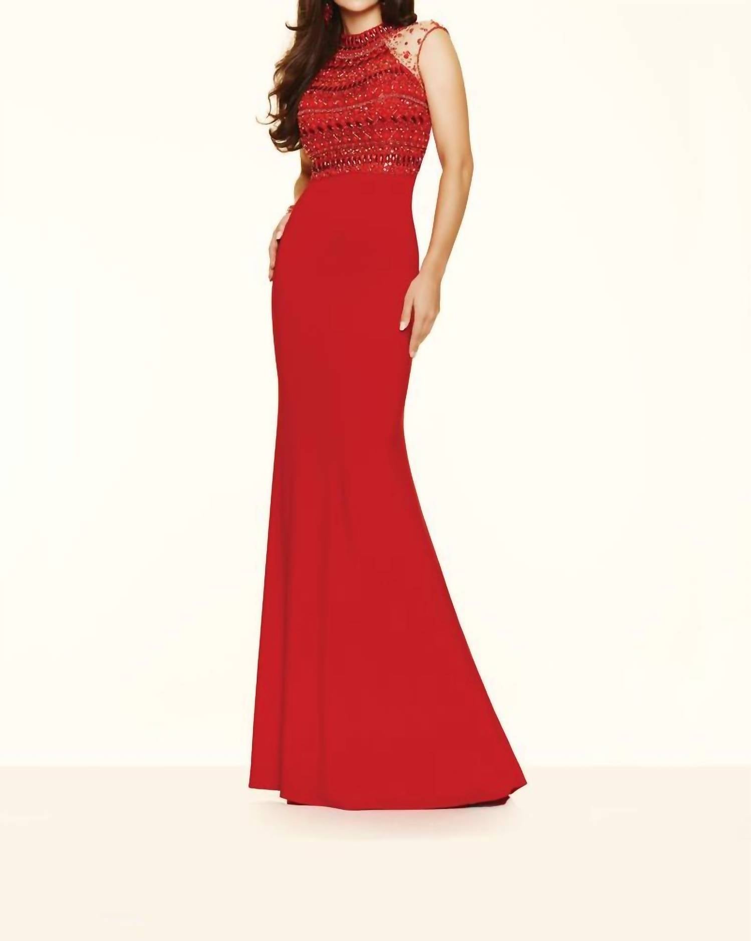 Вечернее платье с корсетом из сетки с бусинами и стразами в красном цвете Paparazzi by Mori Lee
Вечернее платье с корсетом из сетки с бусинами и стразами в красном цвете Paparazzi by Mori Lee