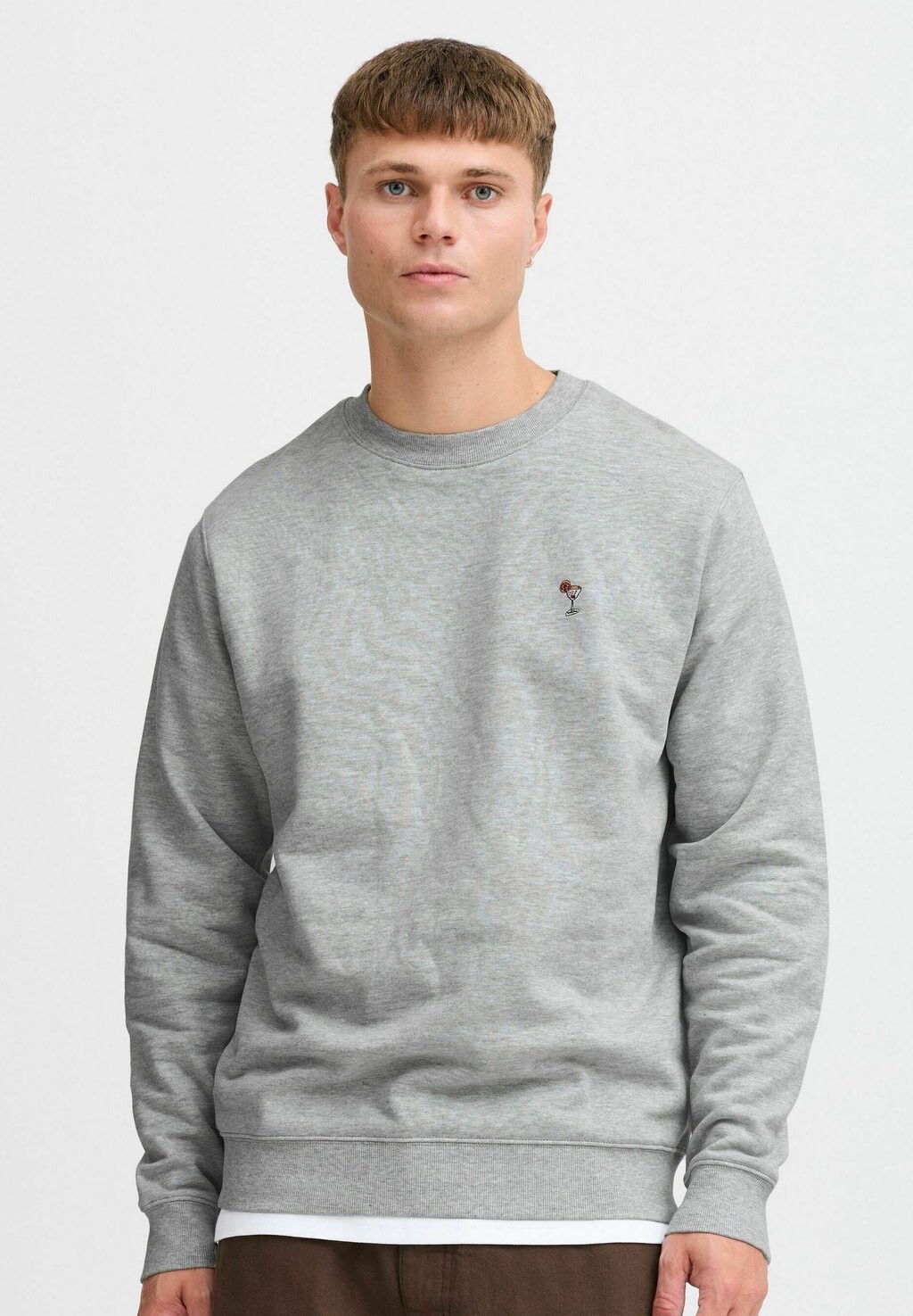 Толстовка NOOAM Solid, серый
Толстовка NOOAM Solid, серый