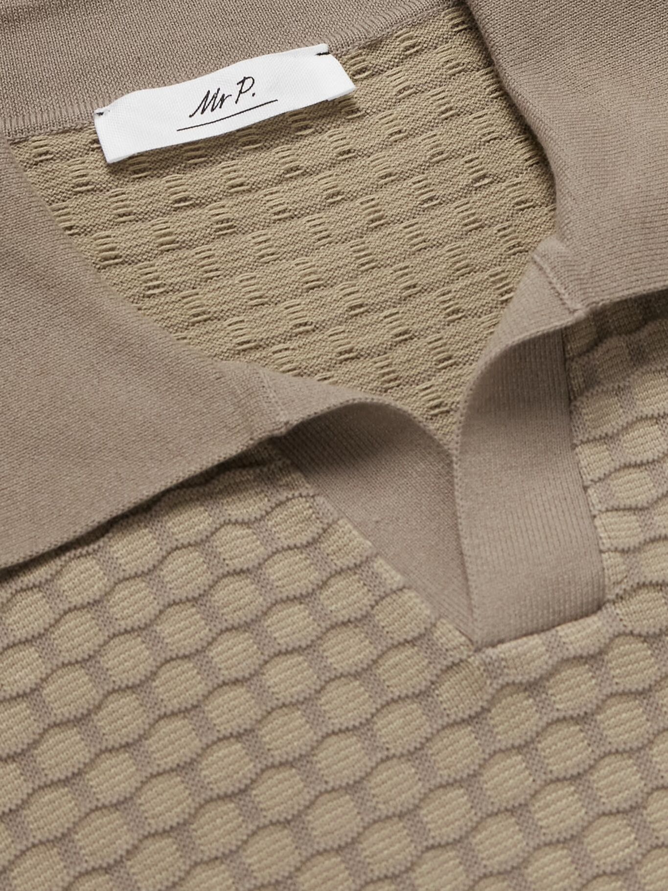 Рубашка-поло из хлопка с сотовой вязкой MR P., серо-коричневый
Рубашка-поло из хлопка с сотовой вязкой MR P., серо-коричневый