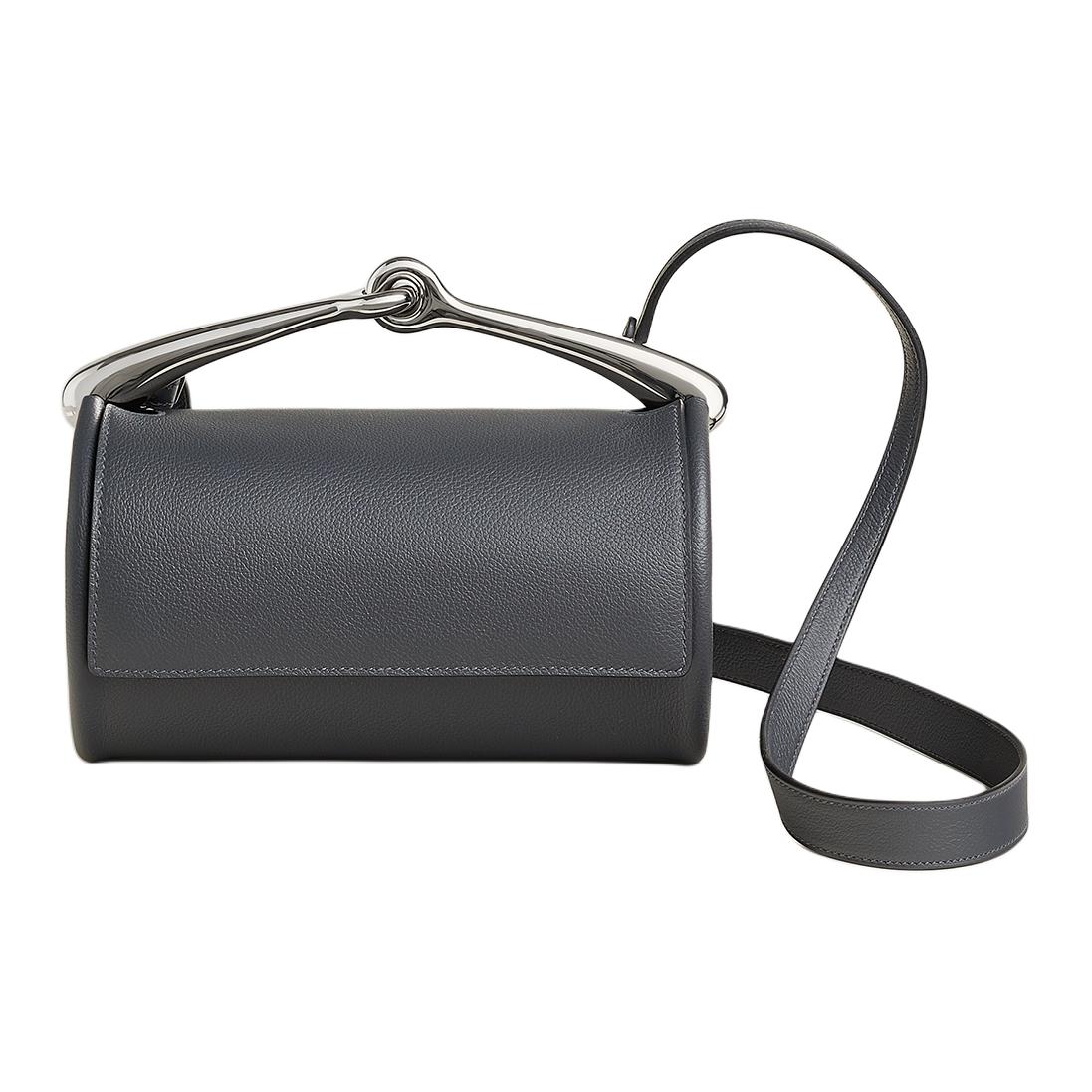 HERMES Максиморс Эверколор Кожаная сумка через плечо
HERMES Максиморс Эверколор Кожаная сумка через плечо