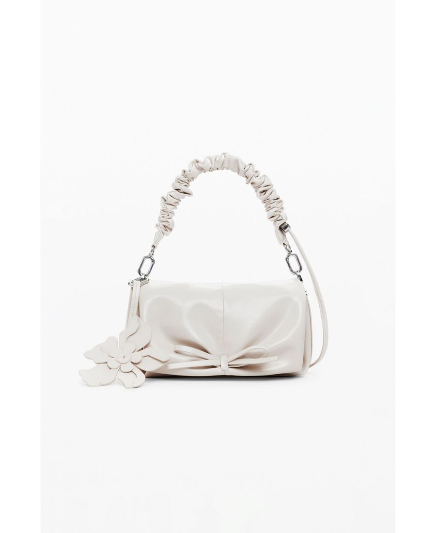 Женская блестящая сумка с бантом Desigual, Off white
Женская блестящая сумка с бантом Desigual, Off white