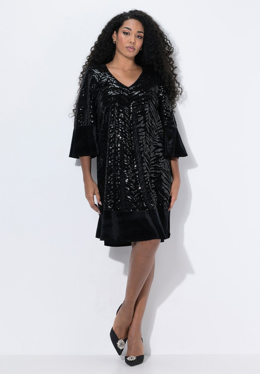 Платье Ulla Popken TONAL SEQUINED 3/4 SLEEVE, Black
Платье Ulla Popken TONAL SEQUINED 3/4 SLEEVE, Black