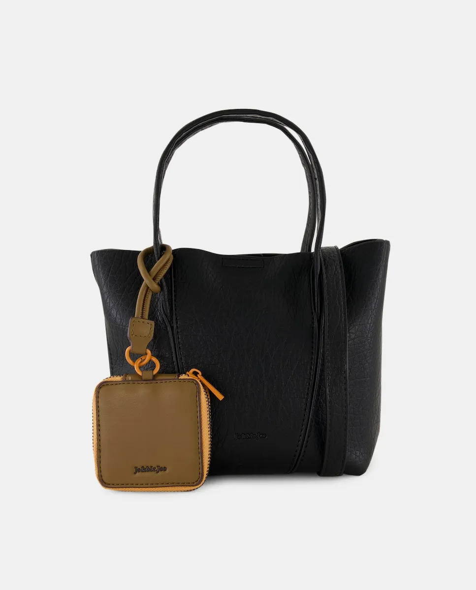 Сумка через плечо с брелоком-кошельком для карт Jo & Mr. Joe, черный
Сумка через плечо с брелоком-кошельком для карт Jo & Mr. Joe, черный