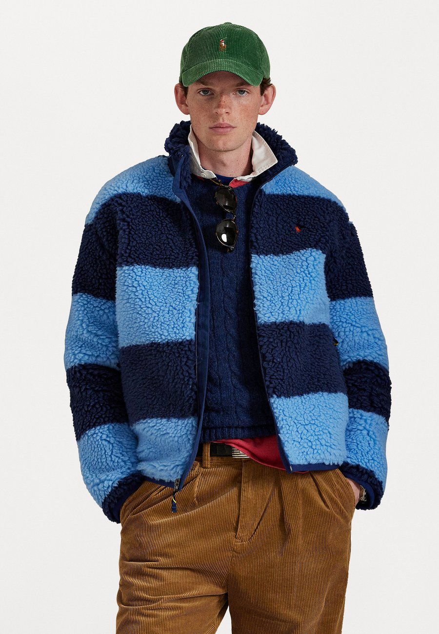 Куртка Polo Ralph Lauren STRIPED PILE JACKET, Chatham Blue/Freshwater/Dark Blue
Куртка Polo Ralph Lauren STRIPED PILE JACKET, Chatham Blue/Freshwater/Dark Blue