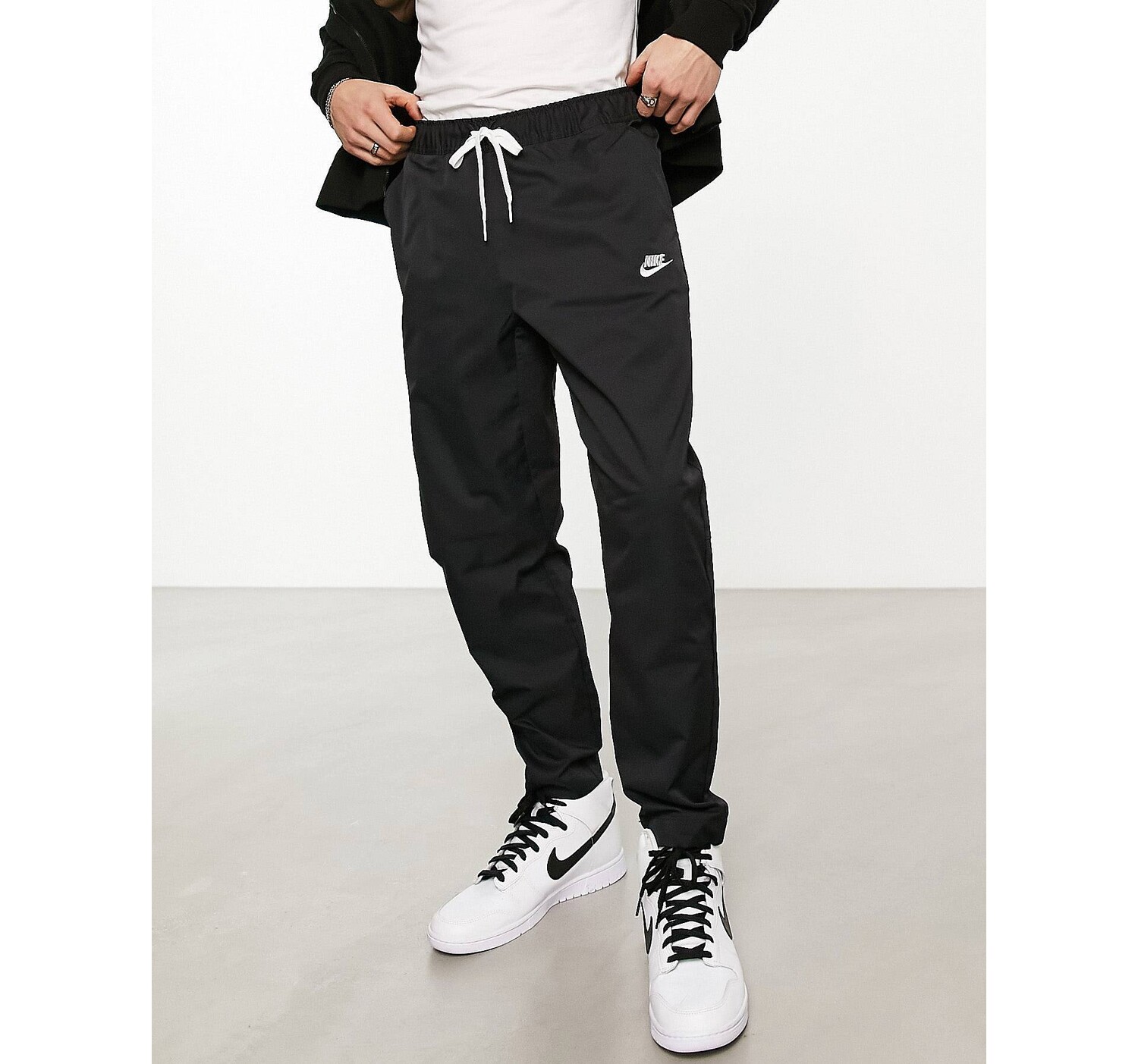 Черные тканые зауженные брюки Nike Club, Черный, Черные тканые зауженные брюки Nike Club
Черные тканые зауженные брюки Nike Club, Черный, Черные тканые зауженные брюки Nike Club