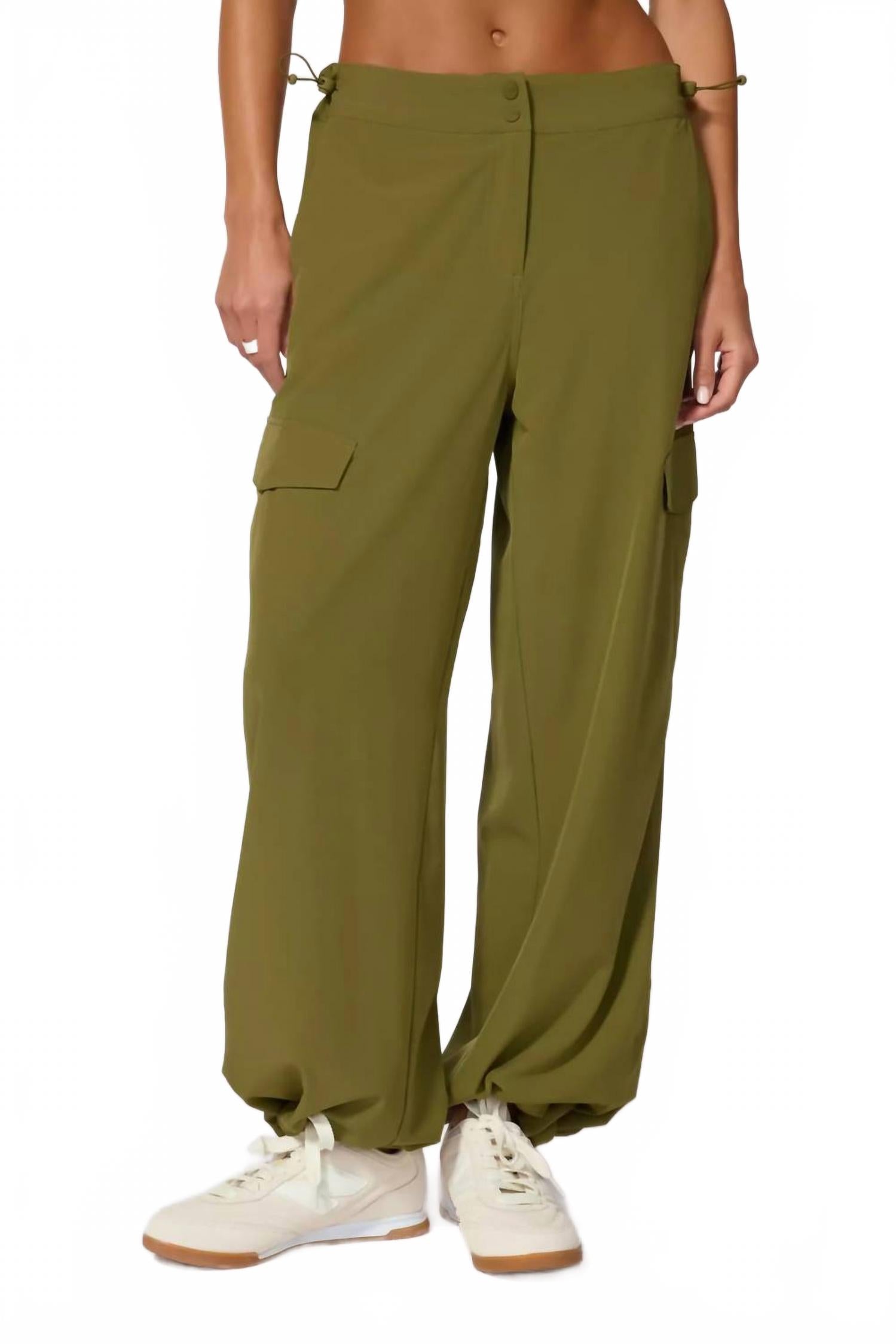 Брюки карго Inspire в темно-авокадо MPG Sport, Deep Avocado
Брюки карго Inspire в темно-авокадо MPG Sport, Deep Avocado