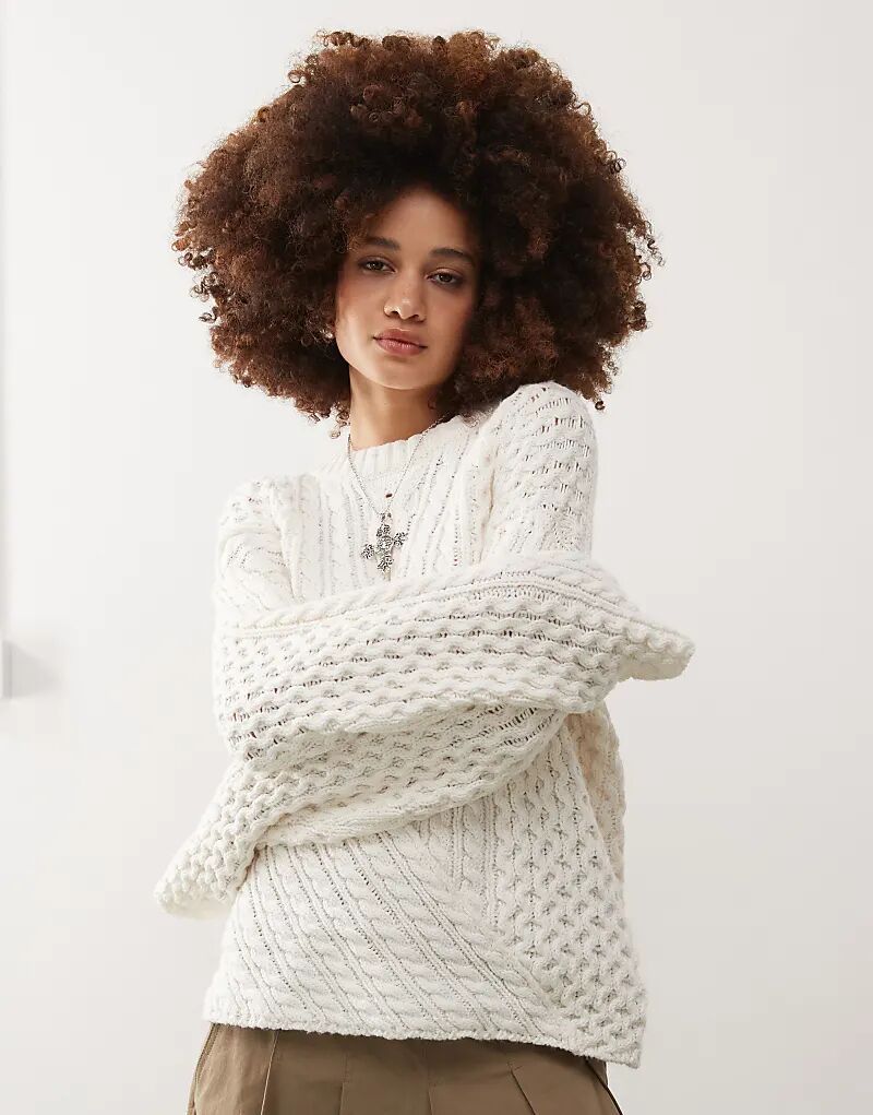 Асимметричный джемпер с косами Weekday дни, оттенок «белый»
Асимметричный джемпер с косами Weekday дни, оттенок «белый»
