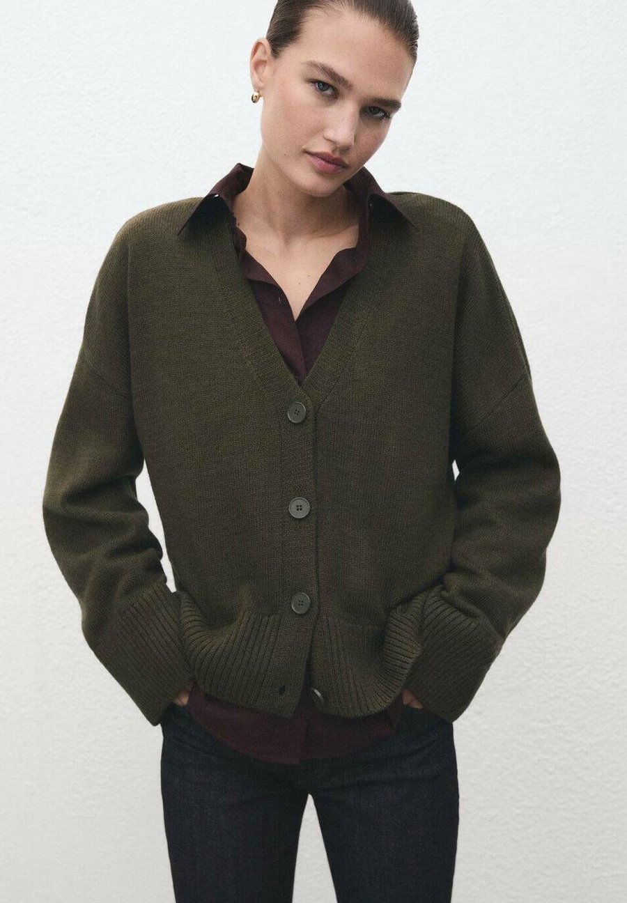 Кардиган Mango Cardigan, Khaki
Кардиган Mango Cardigan, Khaki