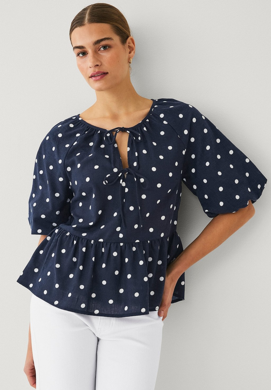 Блуза MIT PUFFÄRMELN Ellos Collection, синий
Блуза MIT PUFFÄRMELN Ellos Collection, синий