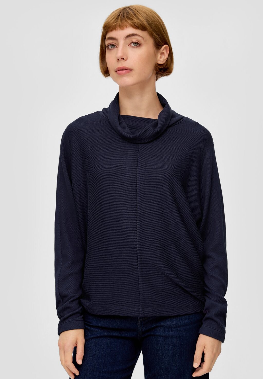 Толстовка MIT STRUKTUR s.Oliver, темно-синий
Толстовка MIT STRUKTUR s.Oliver, темно-синий