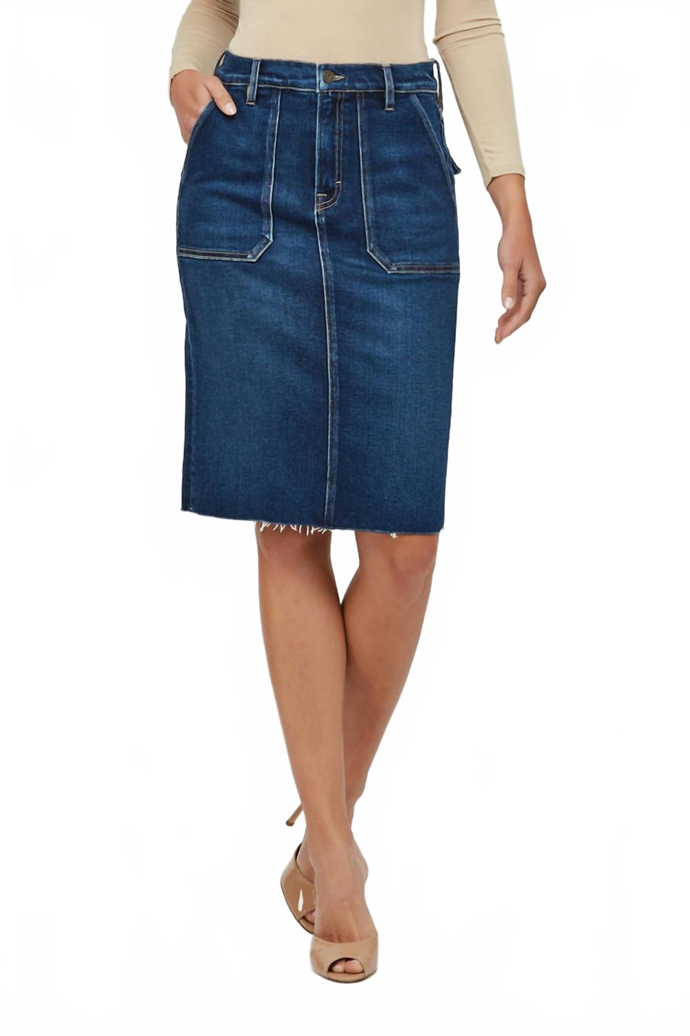 Юбка с накладным карманом в темном цвете HIDDEN, Dark
Юбка с накладным карманом в темном цвете HIDDEN, Dark