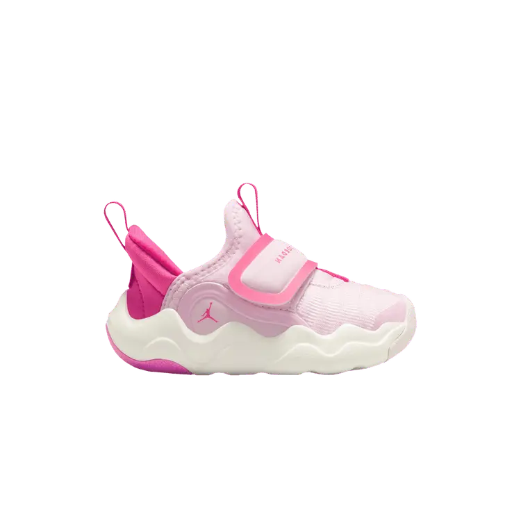 Кроссовки Jordan 23/7.2 EasyOn TD 'Pink Foam', розовый
Кроссовки Jordan 23/7.2 EasyOn TD 'Pink Foam', розовый