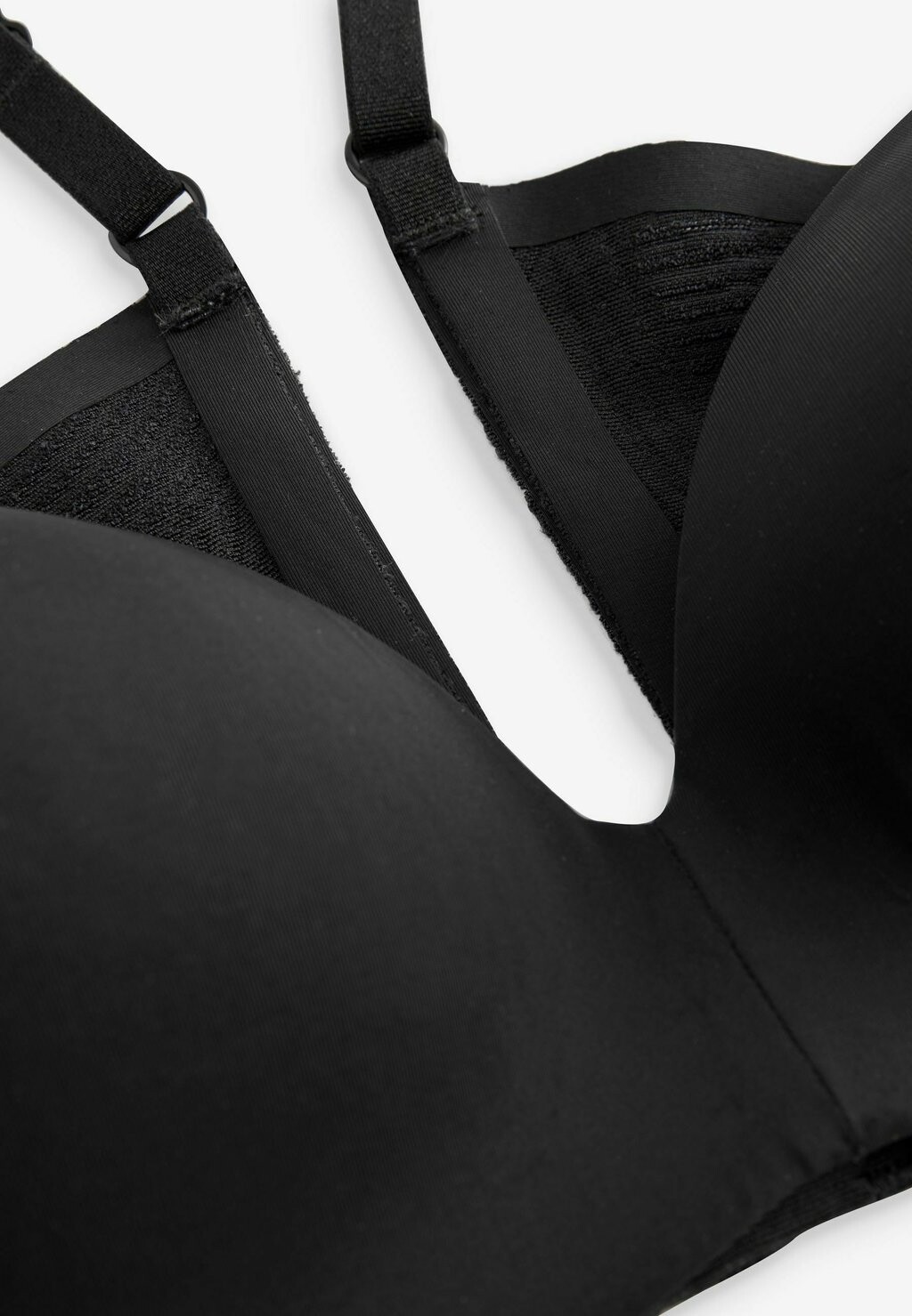 Треугольный бюстгальтер PAD FIT Next, черный
Треугольный бюстгальтер PAD FIT Next, черный