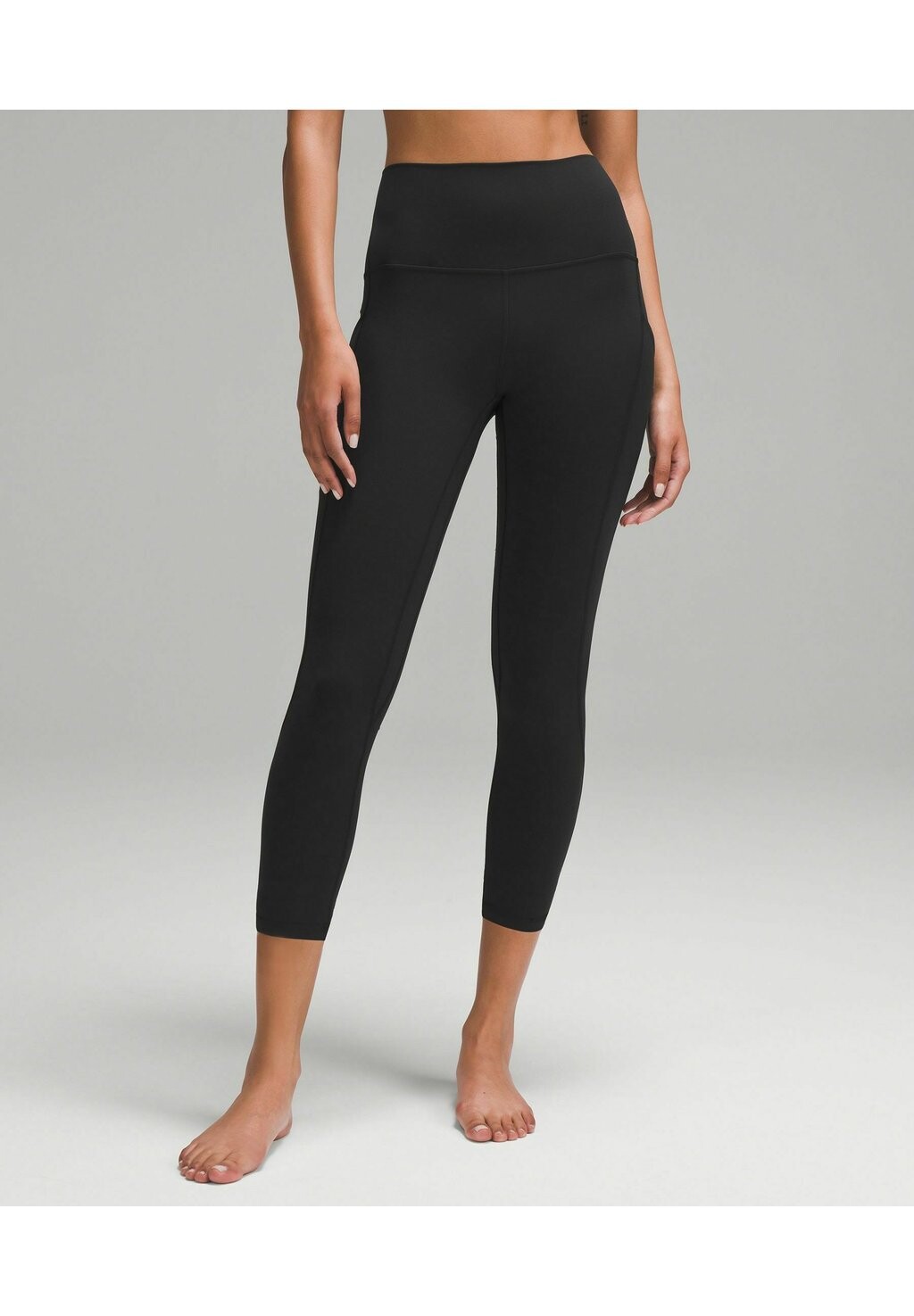 Тайтсы ALIGN HIGH-RISE CROP POCKETS 59см lululemon, черный
Тайтсы ALIGN HIGH-RISE CROP POCKETS 59см lululemon, черный