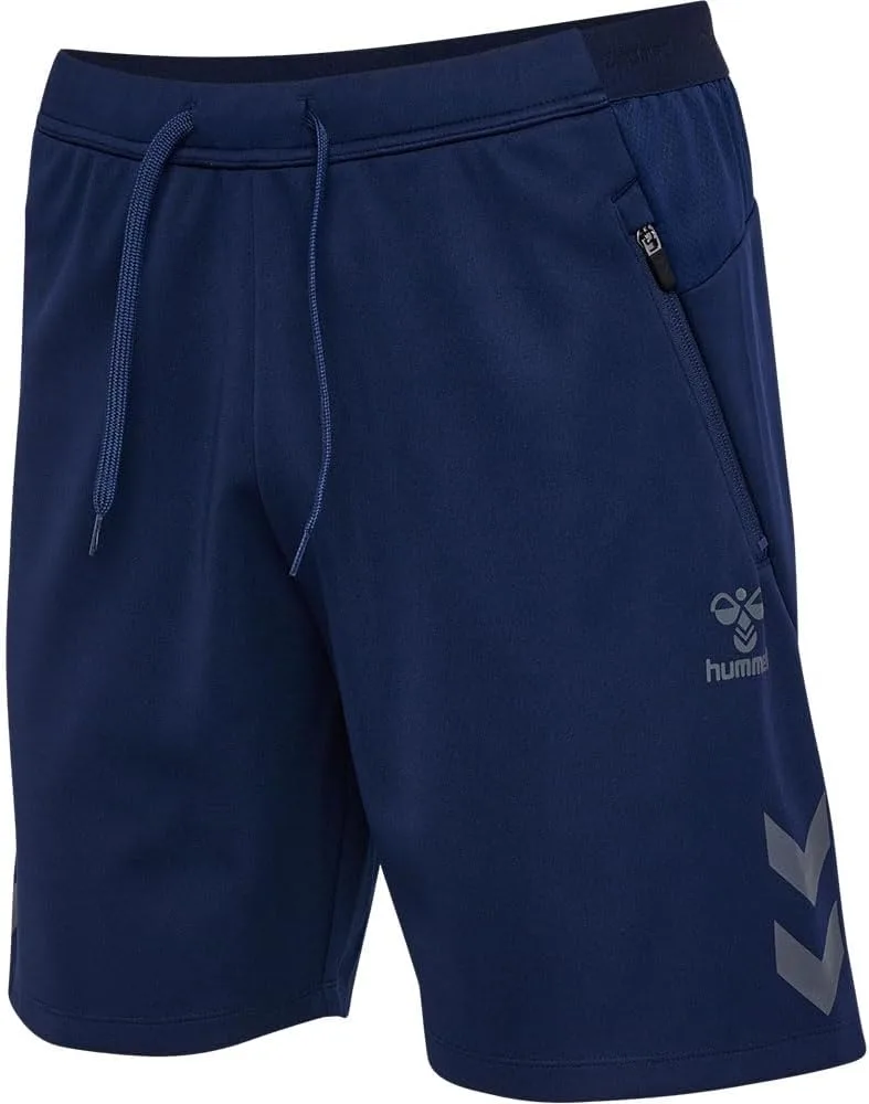 Спортивные шорты из переработанного полиэстера с карманами hummel
Спортивные шорты из переработанного полиэстера с карманами hummel