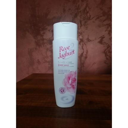 Молочко для тела «Болгарская Роза Йогурт» 250мл Rose
Молочко для тела «Болгарская Роза Йогурт» 250мл Rose