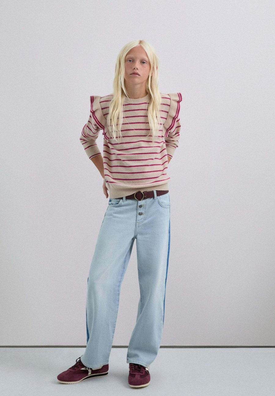 Джемпер Scalpers Jumper, Pink Stripes/Pink
Джемпер Scalpers Jumper, Pink Stripes/Pink