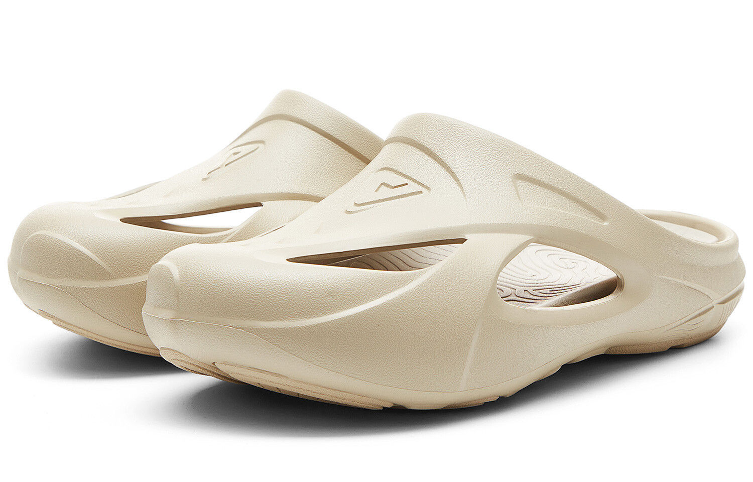 Ботинки для походов по реке женские цвета хаки Peak
Ботинки для походов по реке женские цвета хаки Peak