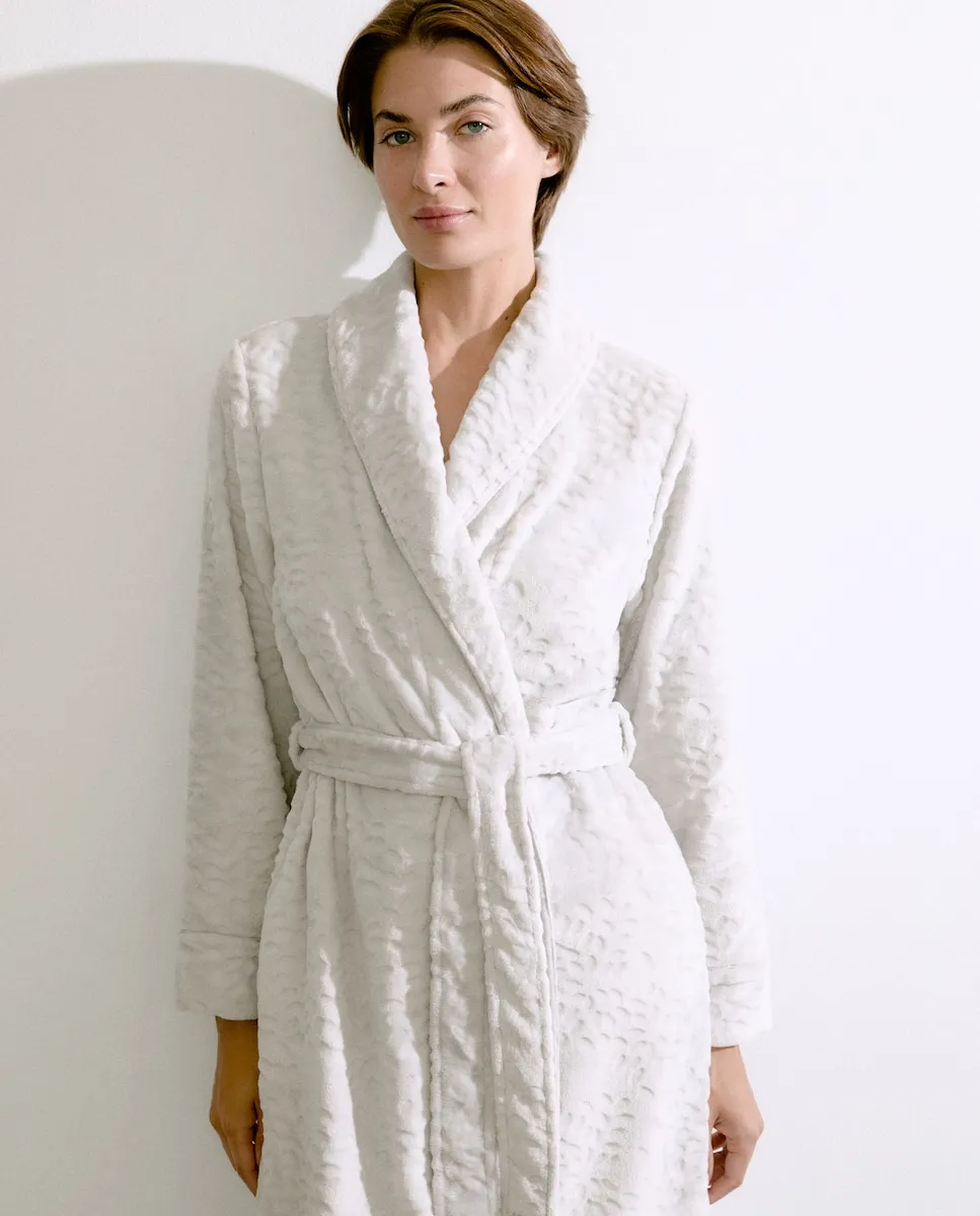 Женский однотонный халат на запах Énfasis, светло-серый
Женский однотонный халат на запах Énfasis, светло-серый