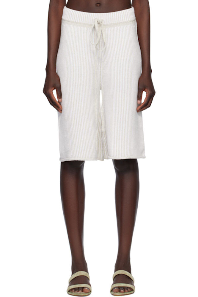 Бежевые и белые шорты Linea Lauren Manoogian
Бежевые и белые шорты Linea Lauren Manoogian