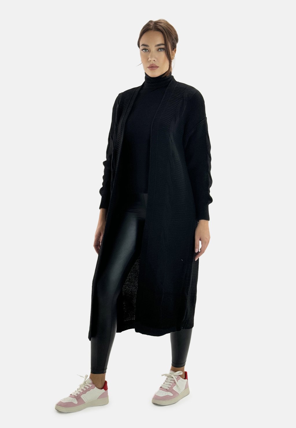 Кардиган Elara, черный
Кардиган Elara, черный