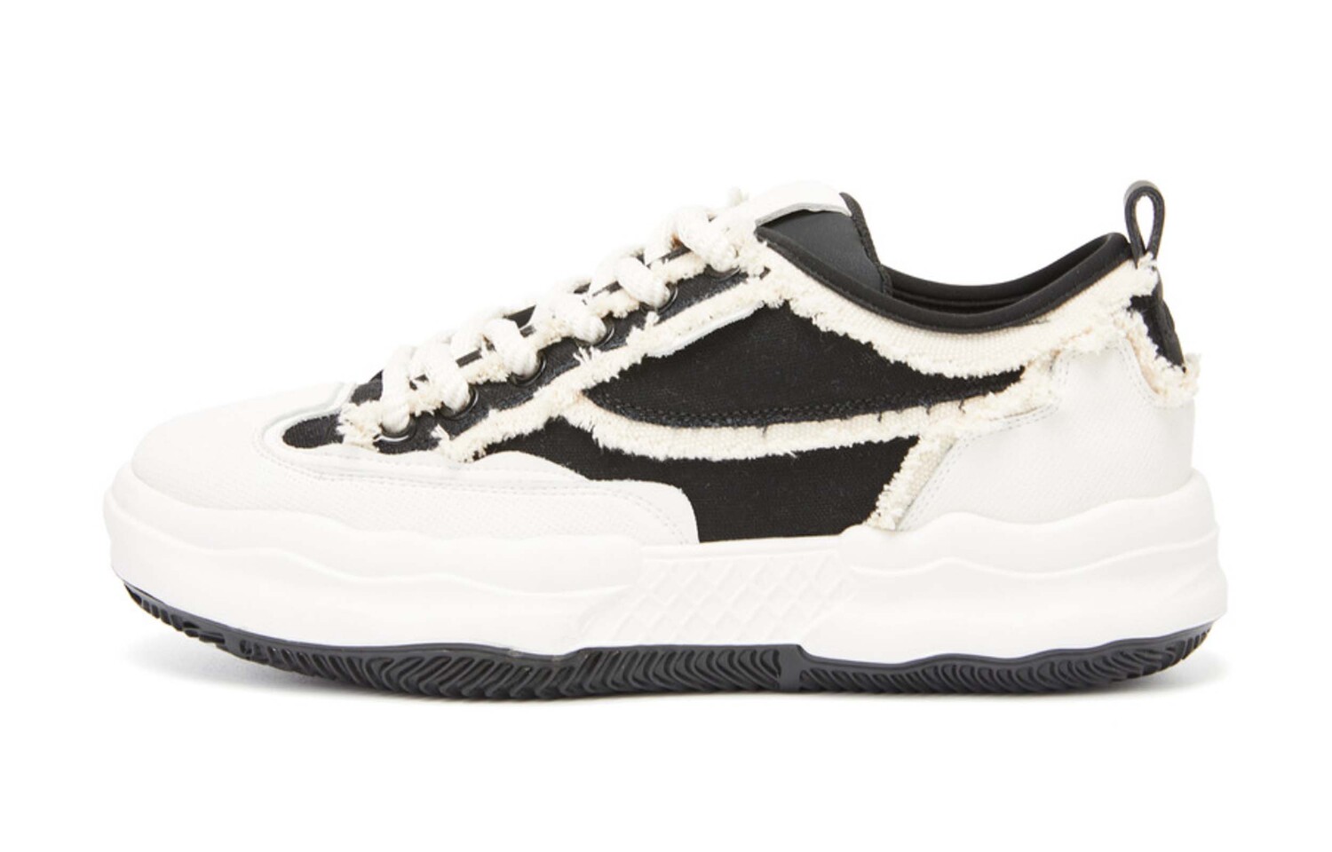 Кеды мужские, обувь для скейтбординга среднего размера белый/черный Cabbeen
Кеды мужские, обувь для скейтбординга среднего размера белый/черный Cabbeen