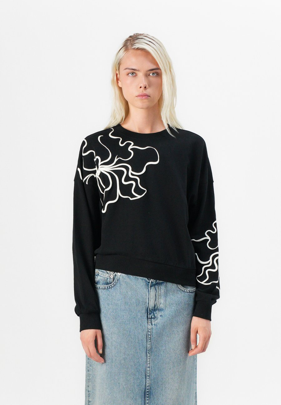 Толстовка ONLY ONLODESSA O NECK, Black /Black
Толстовка ONLY ONLODESSA O NECK, Black /Black