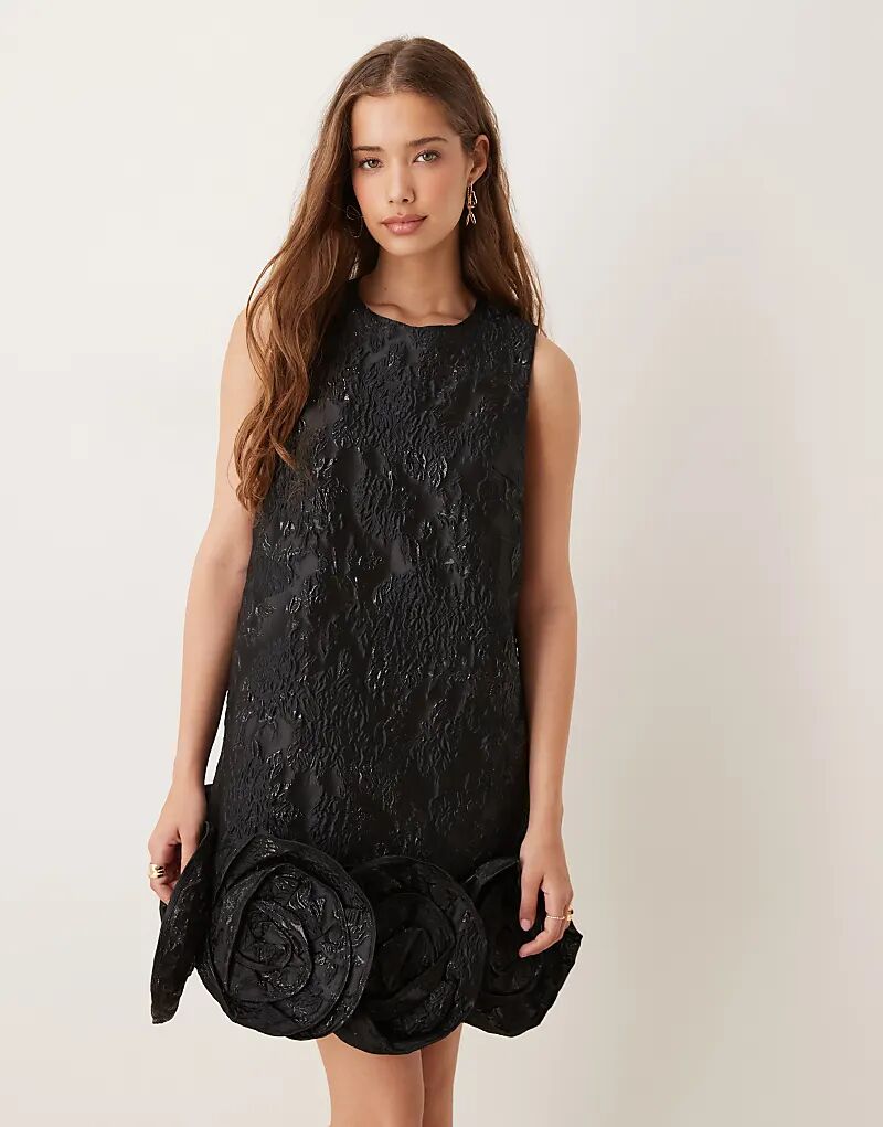 Мини-платье Dream Sister Jane с жаккардовым подолом черного цвета
Мини-платье Dream Sister Jane с жаккардовым подолом черного цвета