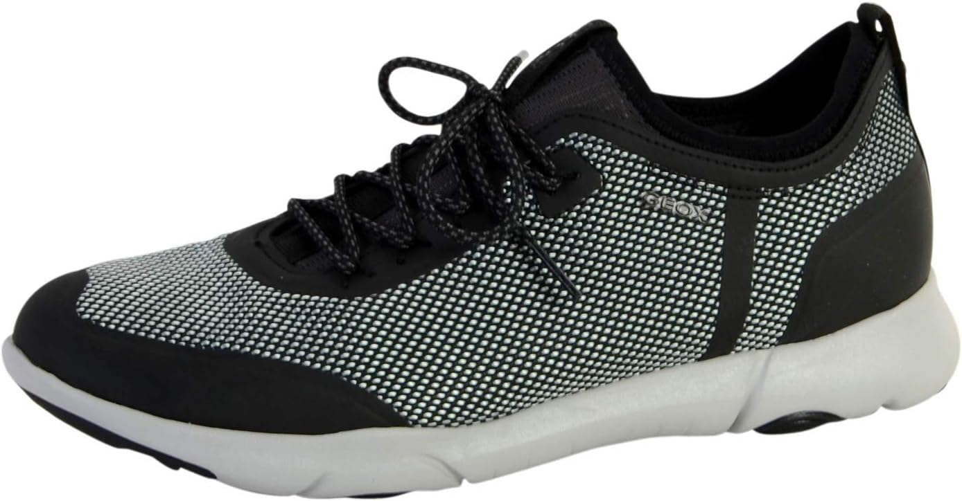 Мужские кроссовки Geox U Nebula X низкие, черный
Мужские кроссовки Geox U Nebula X низкие, черный