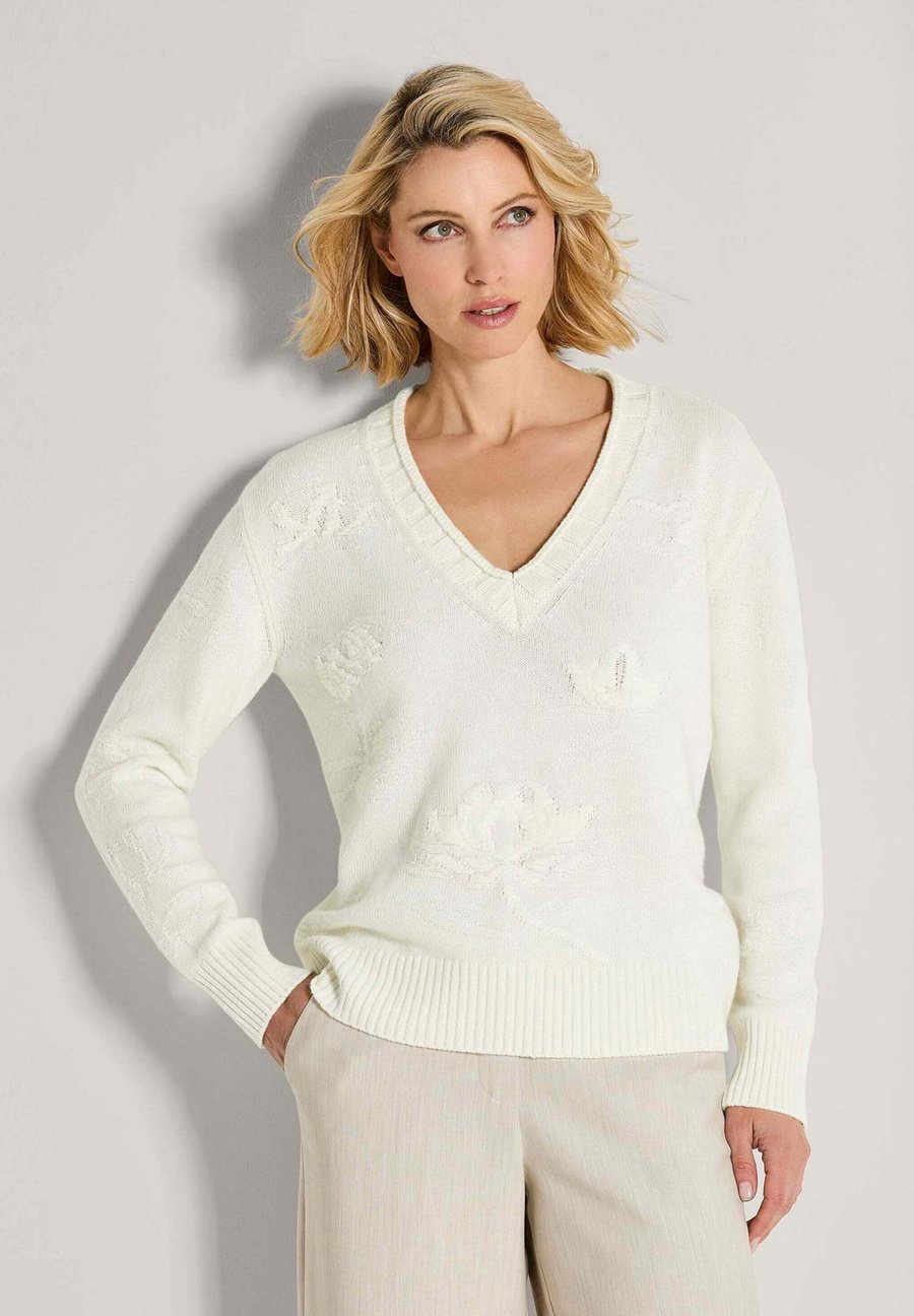 Джемпер MADELEINE Jumper, Wool White/White
Джемпер MADELEINE Jumper, Wool White/White