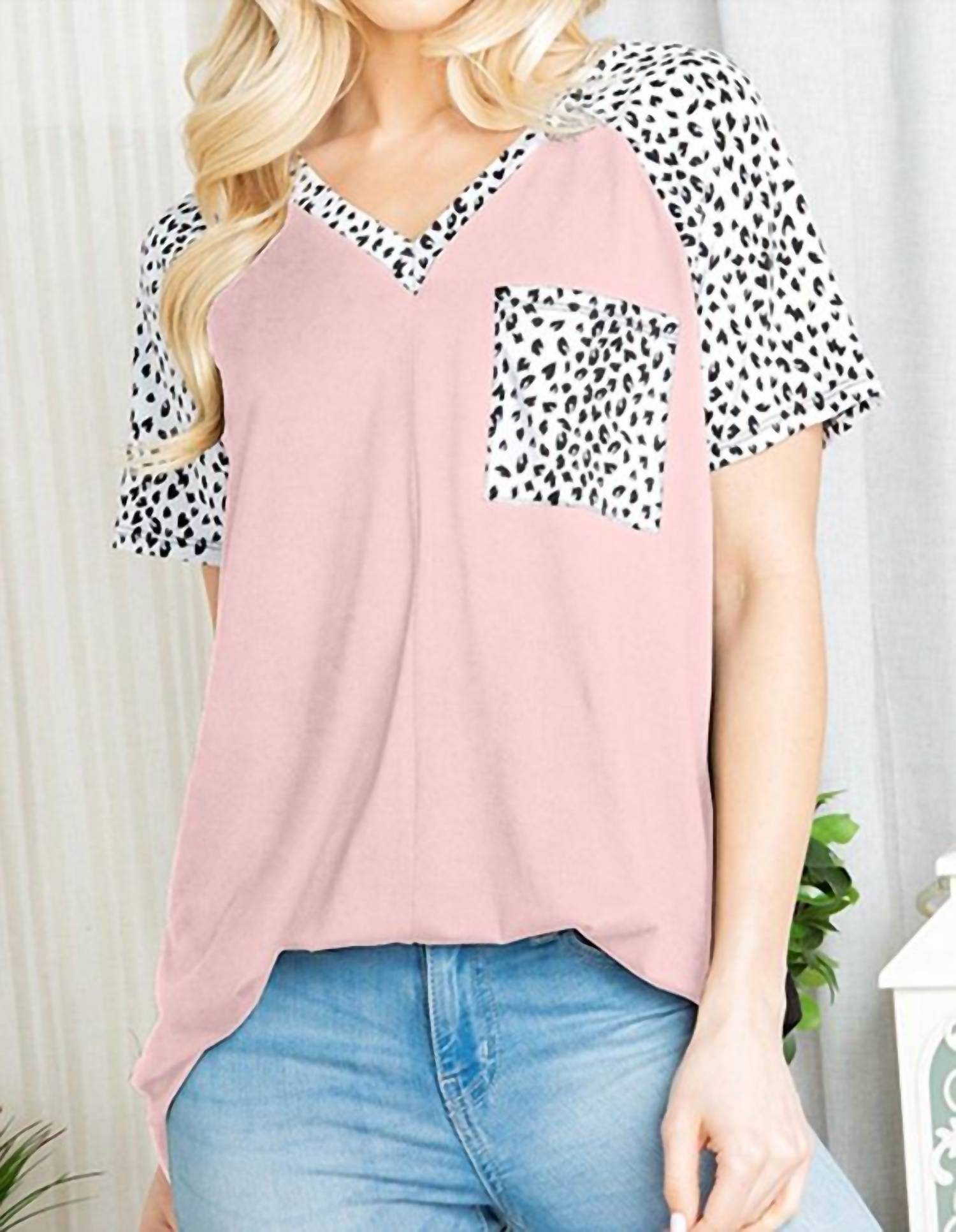 Футболка с карманом цвета пыльной розы HEIMISH USA, цвет dusty rose
Футболка с карманом цвета пыльной розы HEIMISH USA, цвет dusty rose