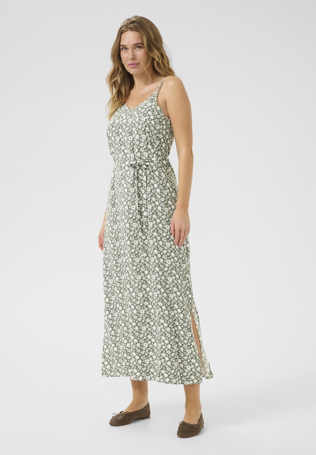 Длинное платье LUDA Love Copenhagen, светло-зеленый
Длинное платье LUDA Love Copenhagen, светло-зеленый