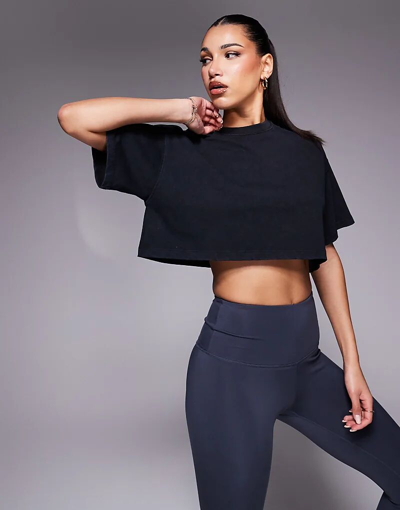 Укороченная футболка Icon из плотного хлопка с быстросохнущей отделкой, цвет черный стираный ASOS 4505
Укороченная футболка Icon из плотного хлопка с быстросохнущей отделкой, цвет черный стираный ASOS 4505