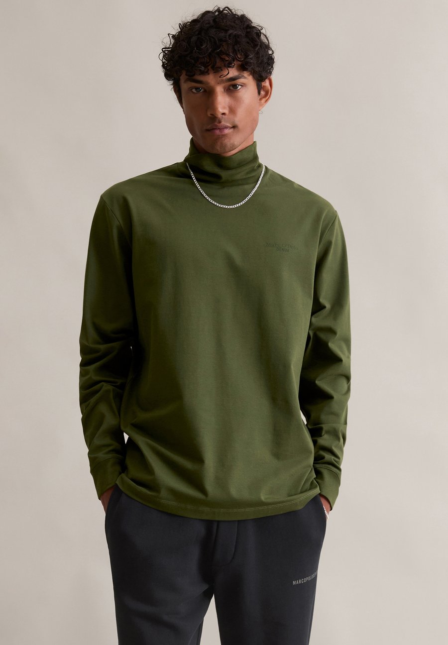 Топ Marc O'Polo DENIM TURTLE NECK, Swamp Green/Light Green
Топ Marc O'Polo DENIM TURTLE NECK, Swamp Green/Light Green