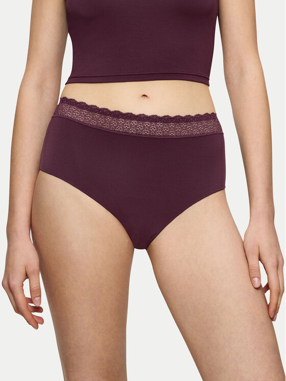 Классические женские трусы Feel Of Modal 10214399 Triumph, красный
Классические женские трусы Feel Of Modal 10214399 Triumph, красный