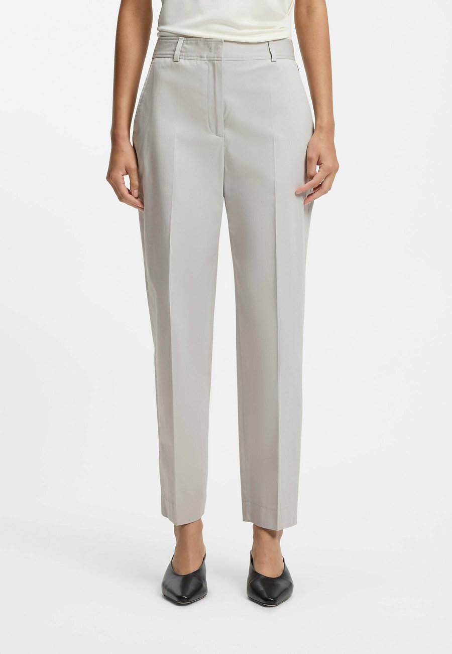 Брюки BOSS TECARINO2, Silver Three/Silver-Coloured
Брюки BOSS TECARINO2, Silver Three/Silver-Coloured