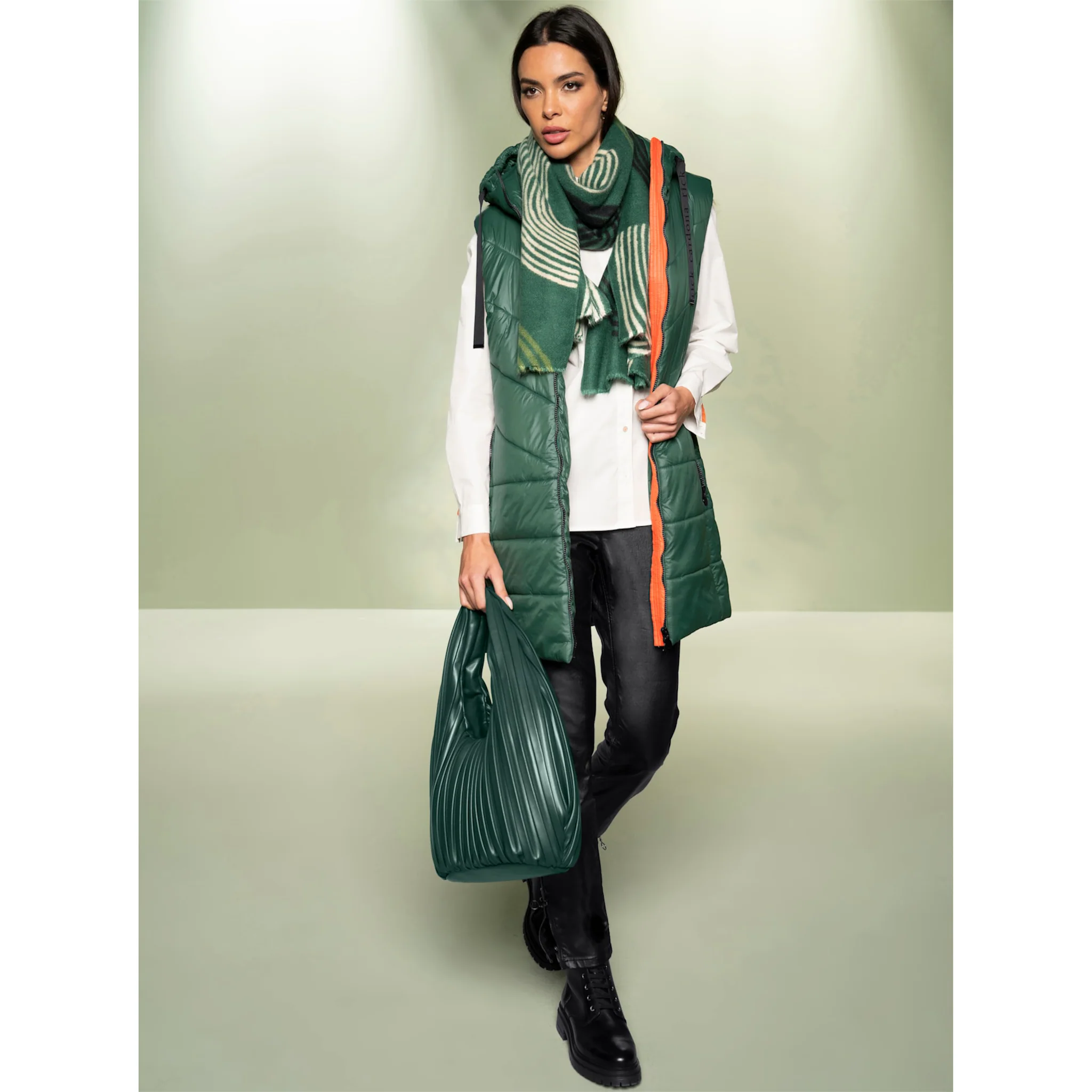 Heine сумочка, цвет Moos
Heine сумочка, цвет Moos