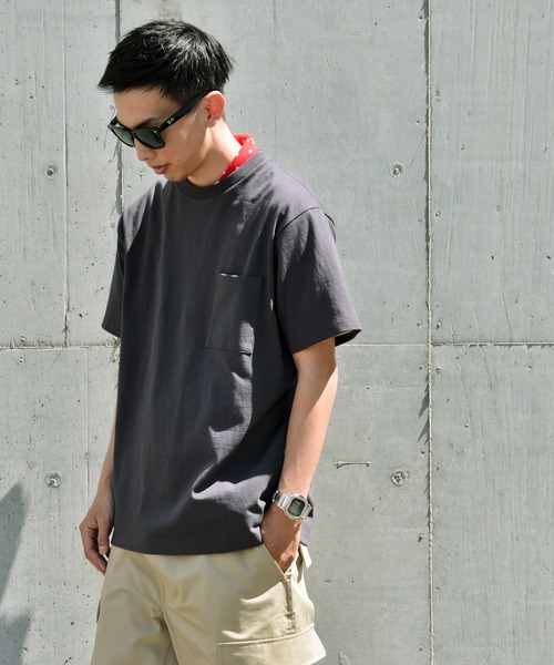 Goodwear Футболка с карманом, GOOD WEAR, угольно-серый
Goodwear Футболка с карманом, GOOD WEAR, угольно-серый