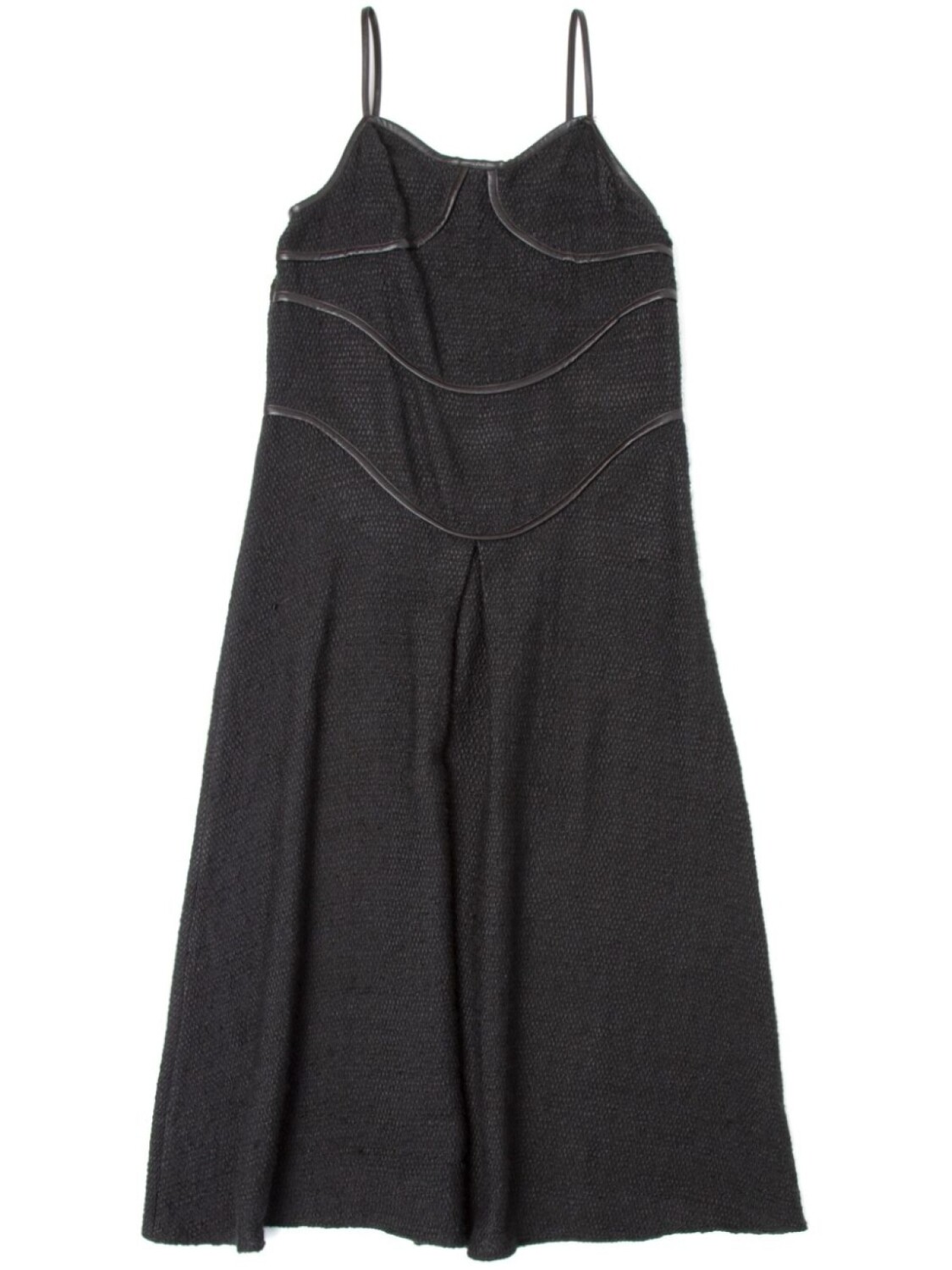 Расклешенное платье Muller Of Yoshiokubo, черный
Расклешенное платье Muller Of Yoshiokubo, черный