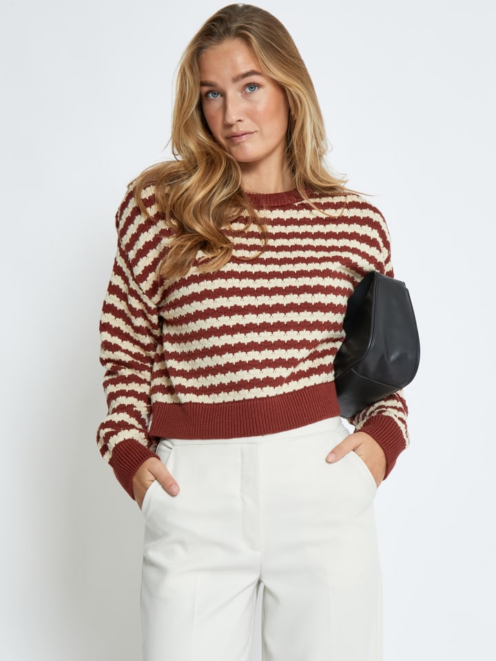 Свитер в полоску цвета марены DESIRES
Свитер в полоску цвета марены DESIRES