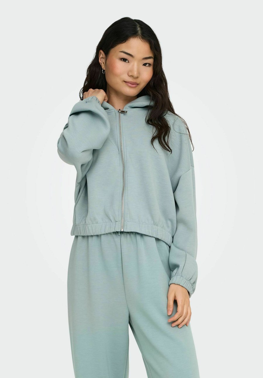 Толстовка ONLY ONLSCARLETT, Abyss/Light Green
Толстовка ONLY ONLSCARLETT, Abyss/Light Green