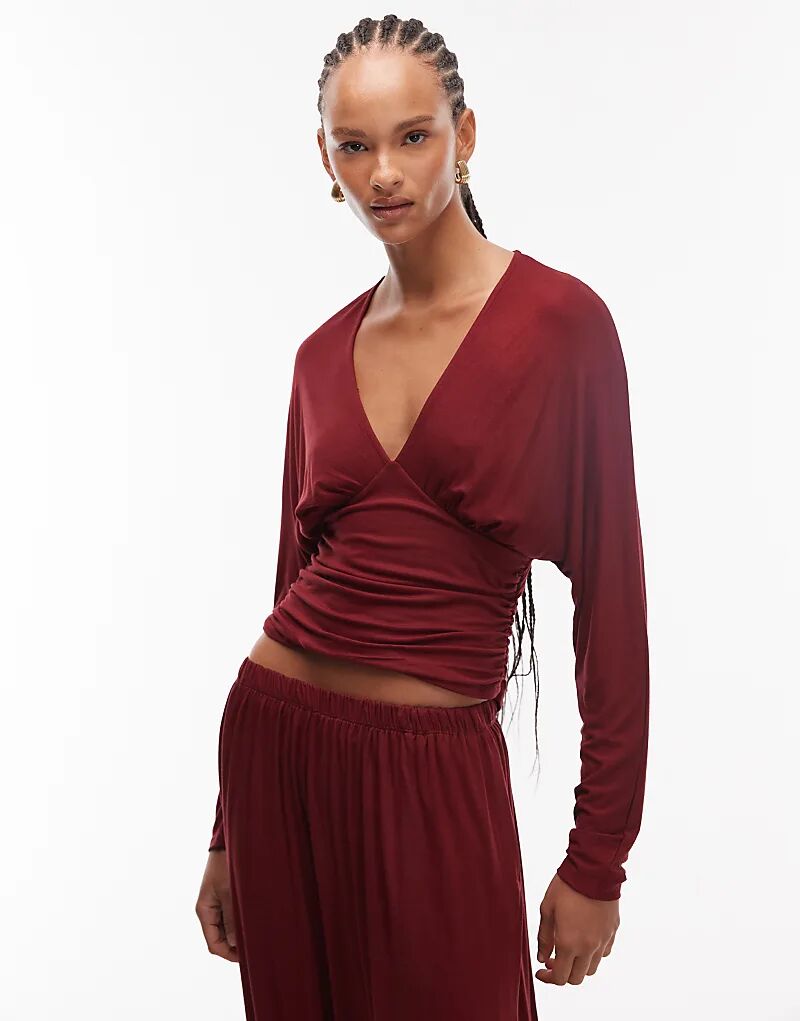 Свободный джемпер ASOS DESIGN с V-образным вырезом, длинными рукавами и поясом в цвете бордо
Свободный джемпер ASOS DESIGN с V-образным вырезом, длинными рукавами и поясом в цвете бордо